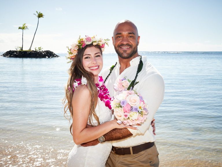 Hawaii wedding at Waialae beach.