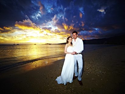 Hawaii wedding at Portlock beach.