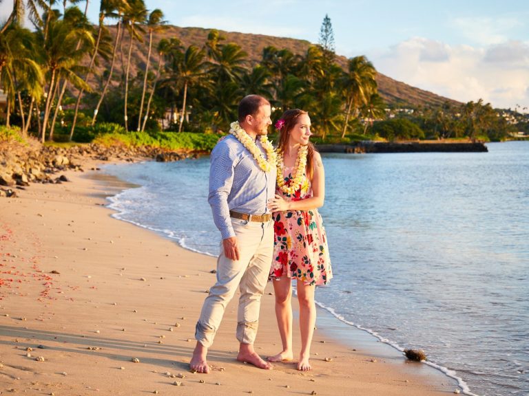 Hawaii wedding & vow renewal at Portlock beach.