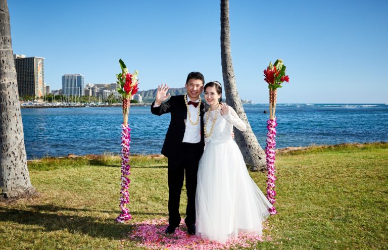 Hawaii weddings & vow renewals.