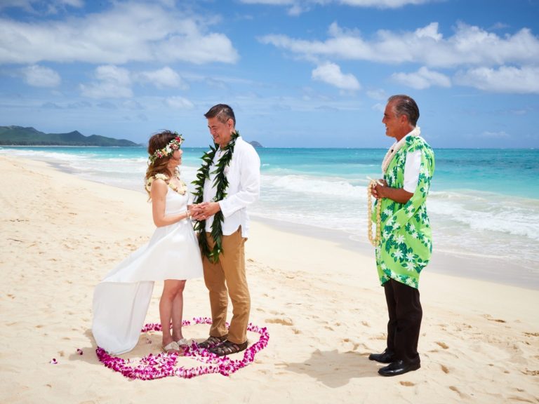 Hawaii wedding & vow renewal at Waialae Kahala beach.