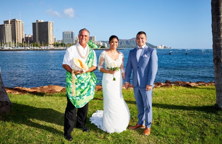 Hawaii Weddings & Vow Renewals on Oahu